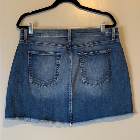 7 For All Mankind Denim Mini - Picture 2 of 5